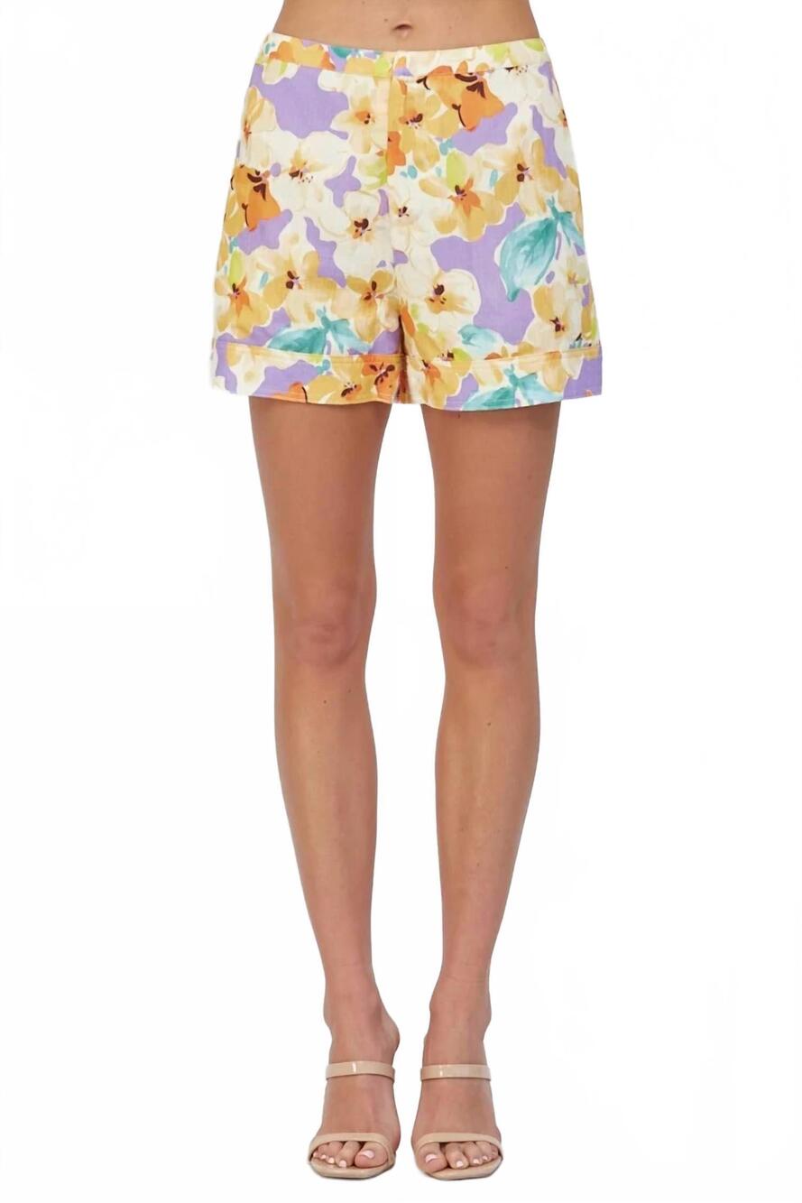 NEW FATE floral print shorts in lavender multi
